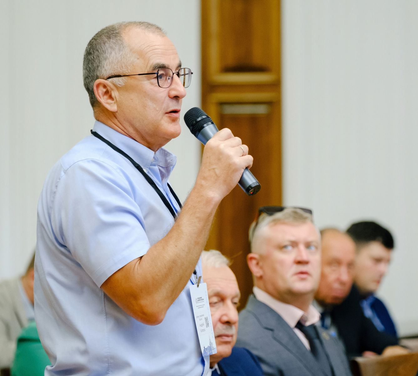 Вопрос задаёт главный инженер АС «ВОСТОК» Андрей КАТЕЛЛА